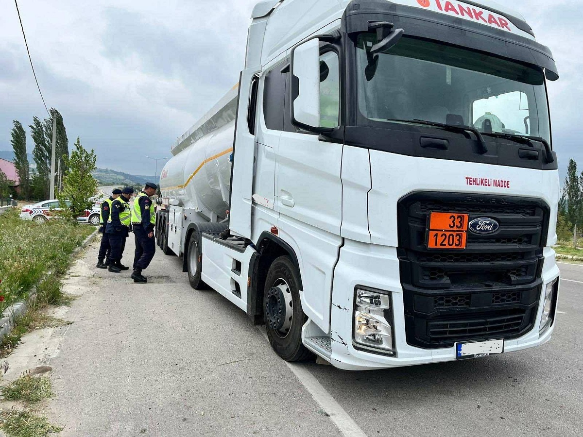 Balıkesir İl Jandarma Komutanlığı Trafik Jandarma Biriminden Özel Denetim