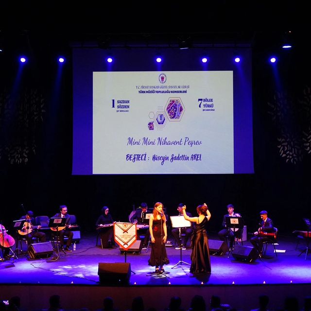 Güzel Sanatlar Lisesi Öğrencilerinden Muhteşem Türkü Konseri