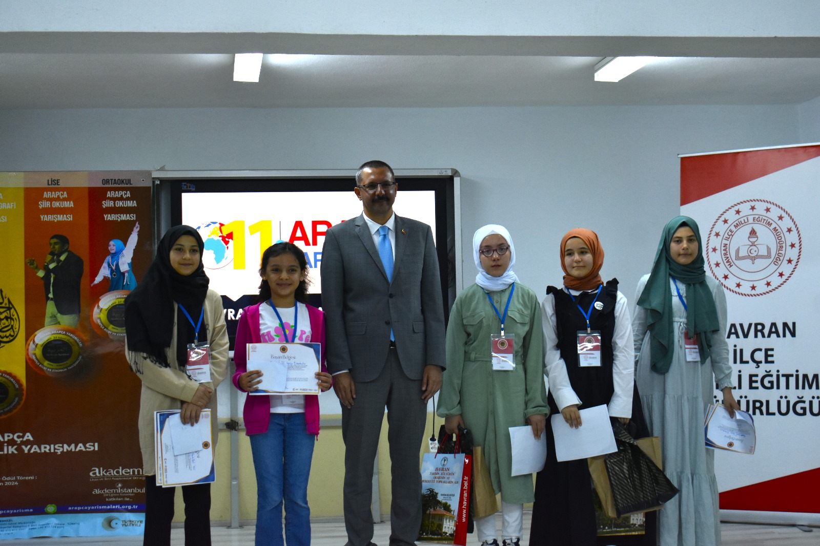 Milli Eğitim Bakanlığı Din Öğretimi Genel Müdürlüğü ile Akademi Lisan ve İlmî Araştırmalar Derneği işbirliğinde düzenlenen Arapça ve Etkinlik Yarışmaları Balıkesir İl Finali