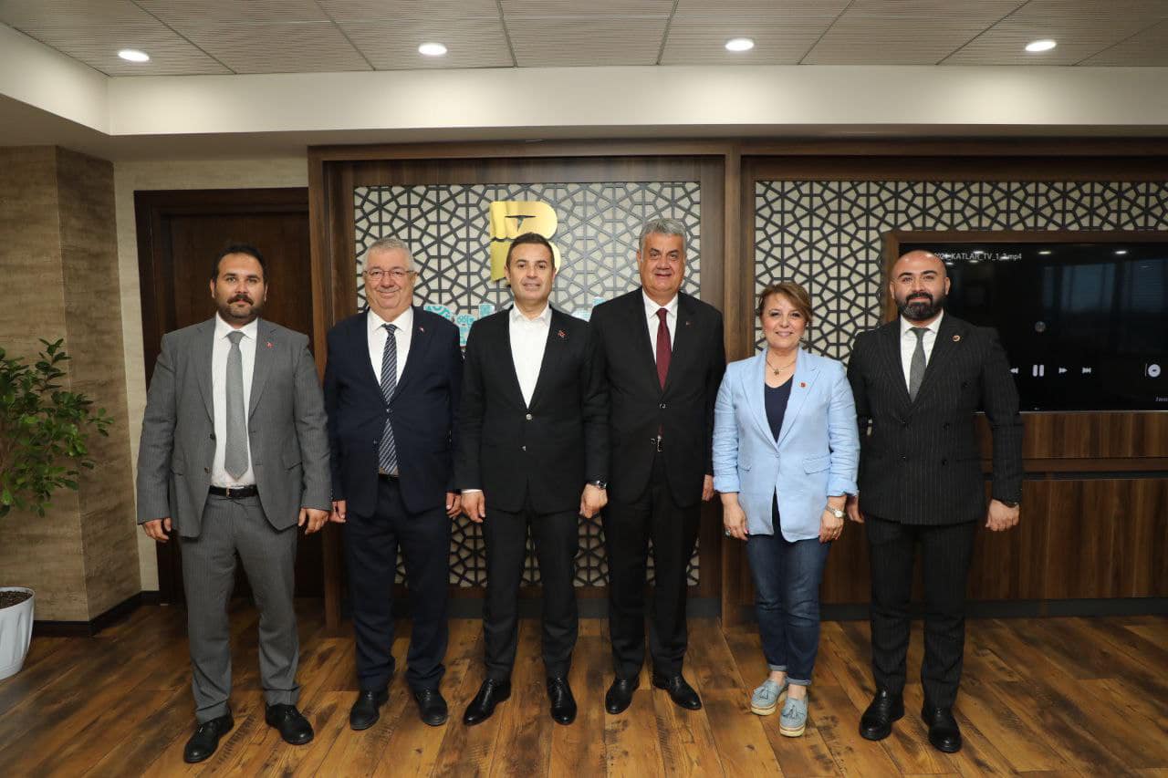 Edremit Belediyesi, Balıkesir Büyükşehir Belediye Başkanı ile Görüştü