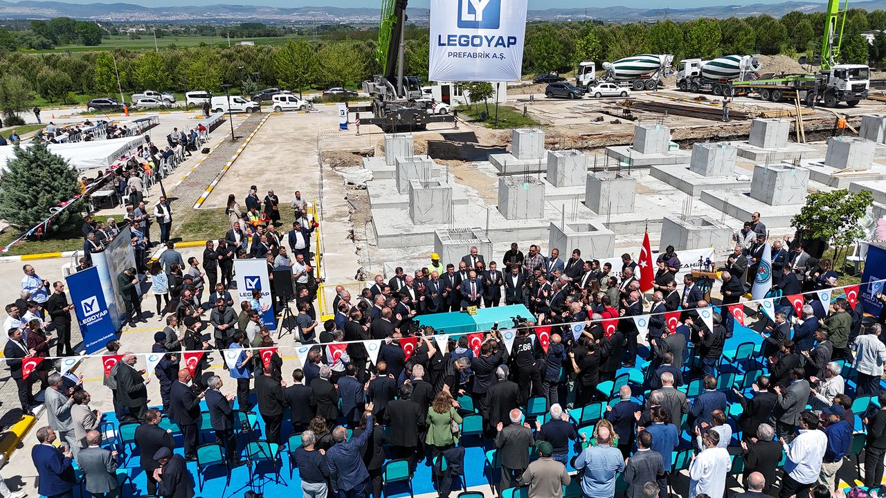 Balıkesir Üniversitesi’ne Yeni Ek Bina Destekleriyle Temel Atıldı