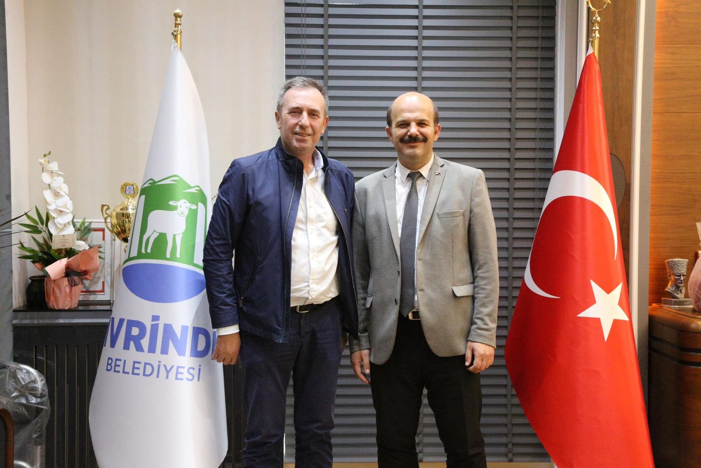 Belediye Başkanı Önder Lapanta Görevine Başladı