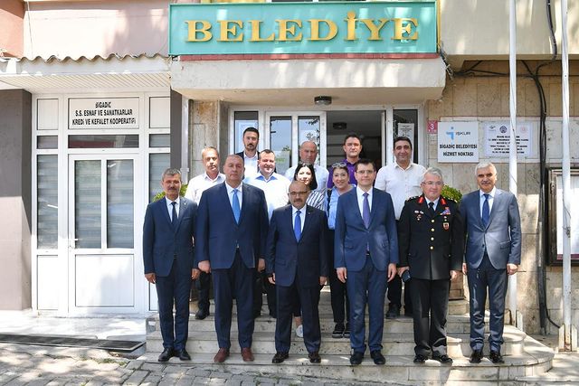Vali İsmail Ustaoğlu Bigadiç’i Ziyaret Etti