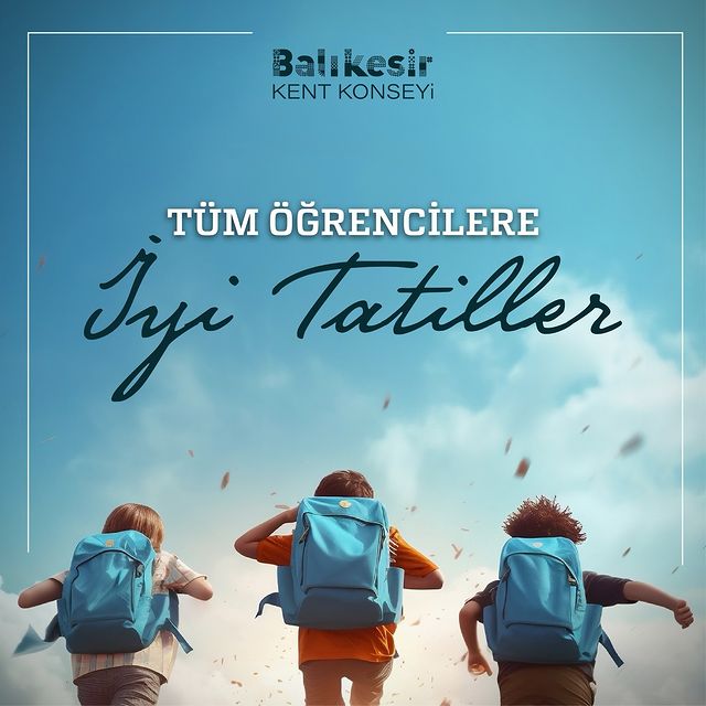 Balıkesir’de Karneleri Alan Öğrenciler Tatil İçin Sevinçten Havalara Uçuyor