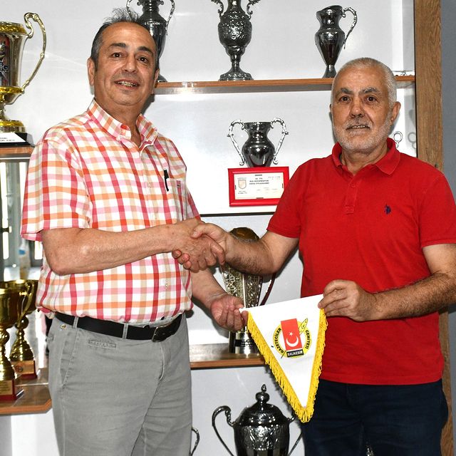 Gazeteciler Derneğinden Balıkesirspor’a Anlamlı Ziyaret