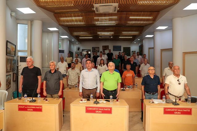 Burhaniye Belediyespor’da Yeni Dönem: Yönetim Kurulu ve Hedefler Belirlendi
