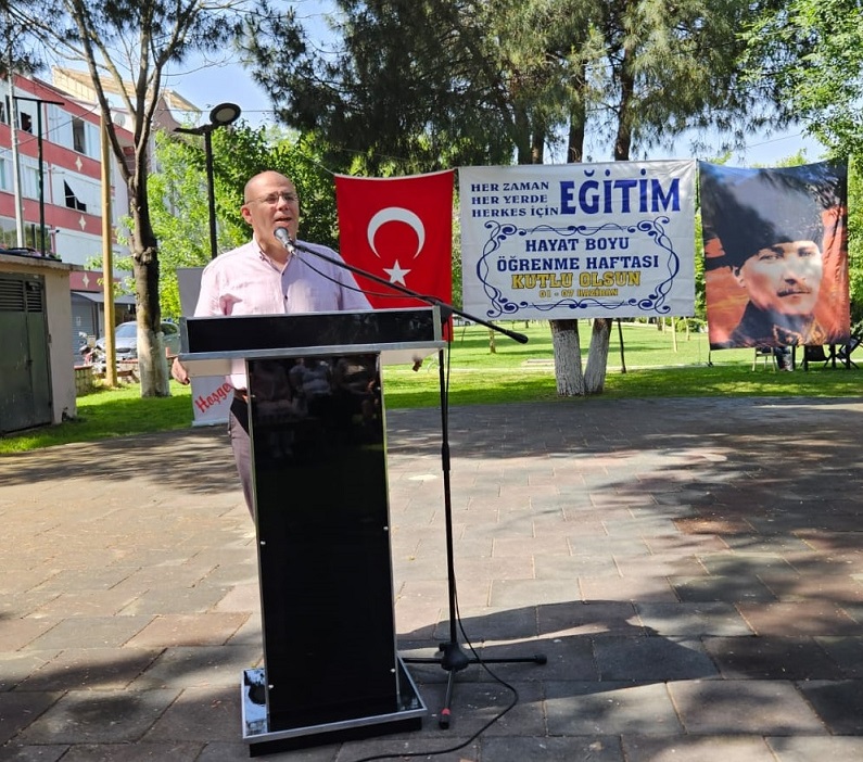 Susurluk’ta “Hayat Boyu Öğrenme Haftası” Coşkuyla Kutlandı