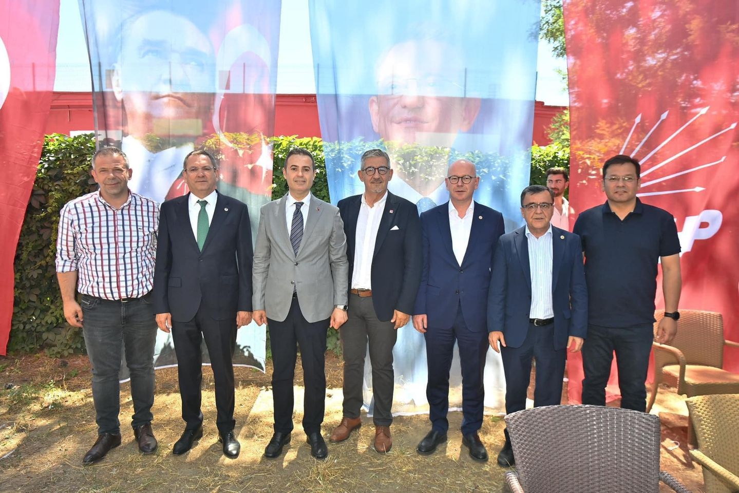 CHP Balıkesir İl Başkanlığı, Bayram Dolayısıyla Bir Araya Geldi