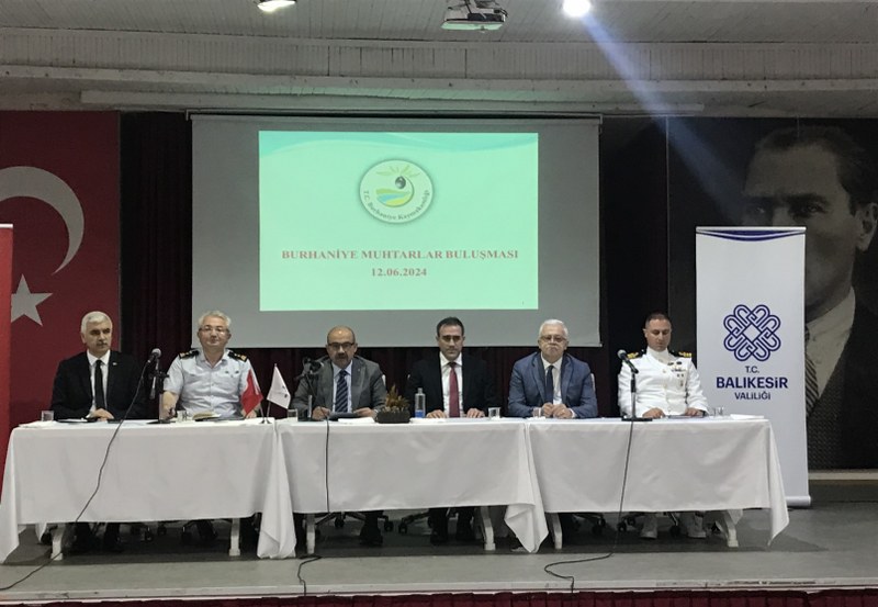 Balıkesir Valisi İsmail USTAOĞLU Muhtarlar Toplantısı İçin İlçemize Ziyarette Bulundu