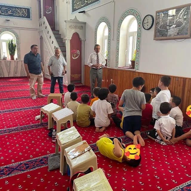 Balıkesir İl Müftüsü Yaz Kur’an Kursu’nu Ziyaret Etti