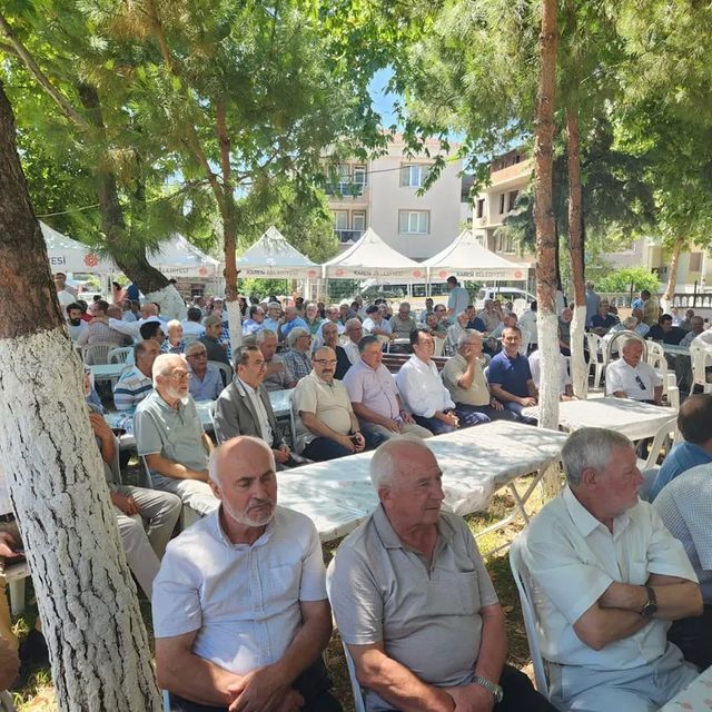 Balıkesir Anadolu İmam Hatip Lisesi’nde Coşkulu Geleneksel Mezunlar Günü