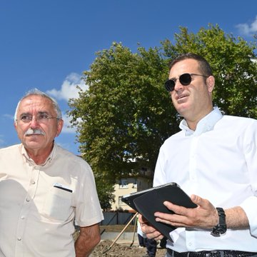 Balıkesir Büyükşehir Belediye Başkanı Ahmet Akın, Yenileme Çalışmalarını İnceledi