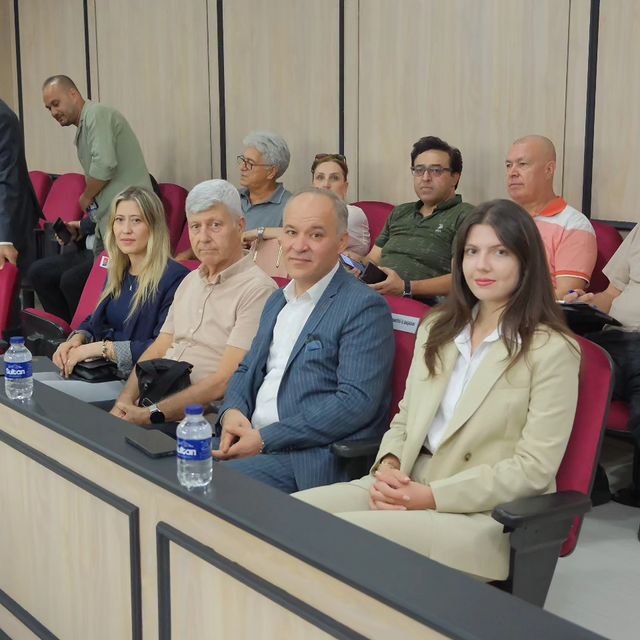 MHP Üyeleri Balıkesir Büyükşehir Belediye Meclisi Toplantısında