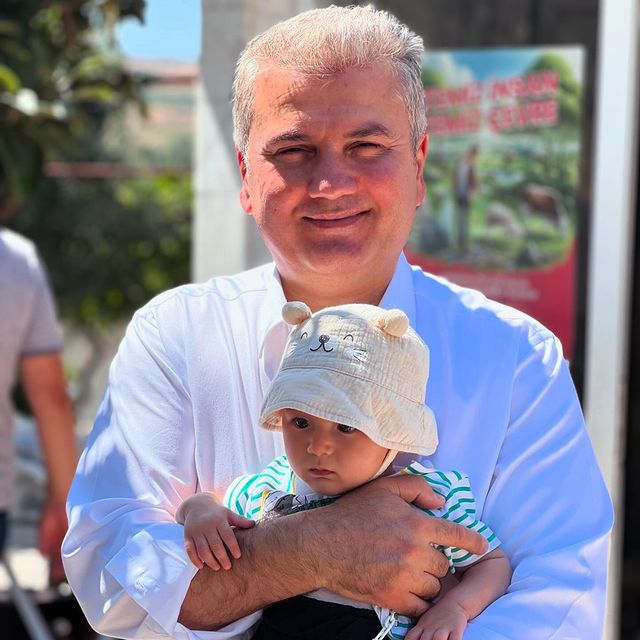 AK Parti Milletvekili Mustafa Canbey, Altıeylül Selimiye Mahallesi’nde Halkla Buluştu