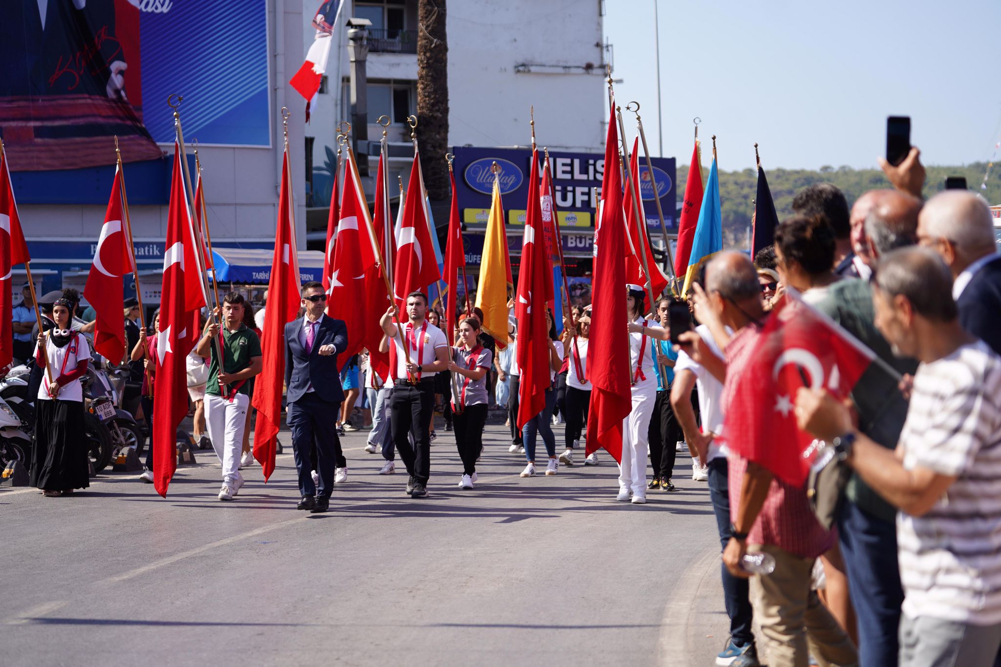 Ayvalık’ta 30 Ağustos Zafer Bayramı Coşkuyla Kutlandı