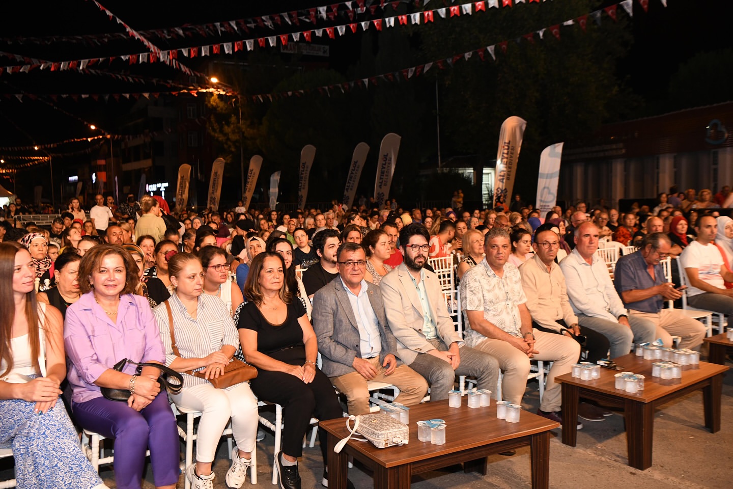Balıkesir’de Ayhan Erden’le Coşkulu Gece