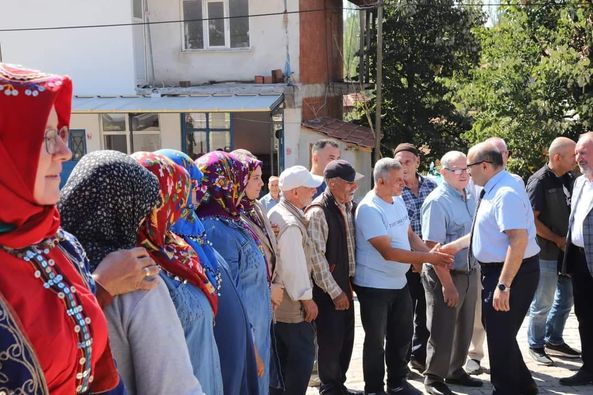 Vali İsmail Ustaoğlu Bükdere Mahallesi’nde Hayır Mevlidine Katıldı
