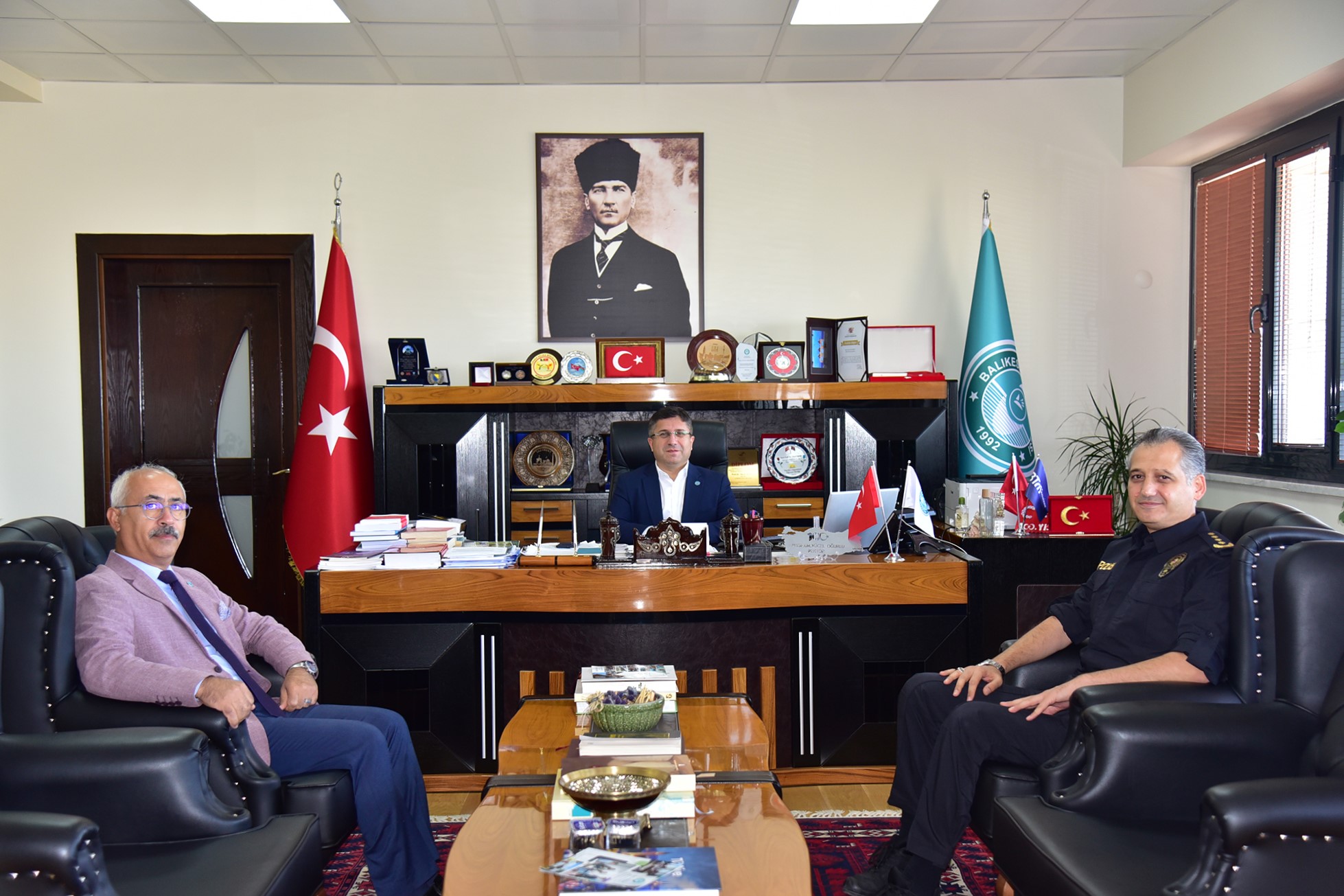 Polis Meslek Eğitim Merkezi (POMEM) Müdürü Enver Erbil Karaca, Balıkesir Üniversitesi’ni Ziyaret Etti
