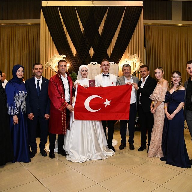 Balıkesir’de Düğün Töreni