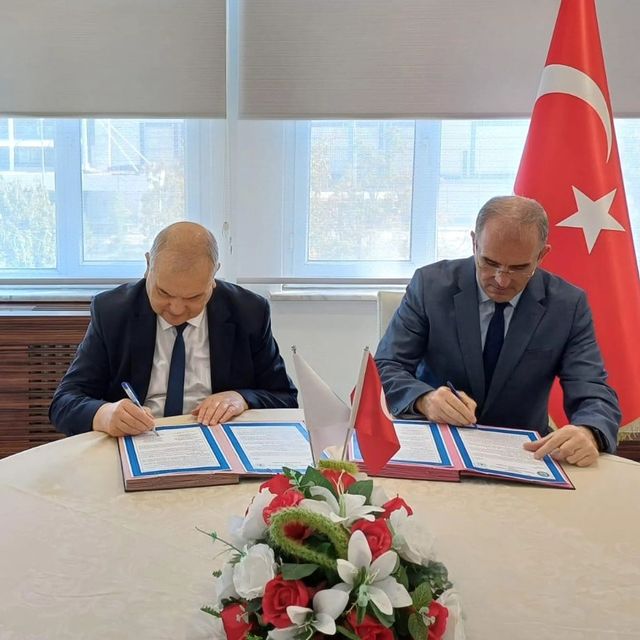 Bandırma Onyedi Eylül Üniversitesi, Özbekistan Gülistan Devlet Üniversitesi İle İş Birliği Protokolü İmzaladı