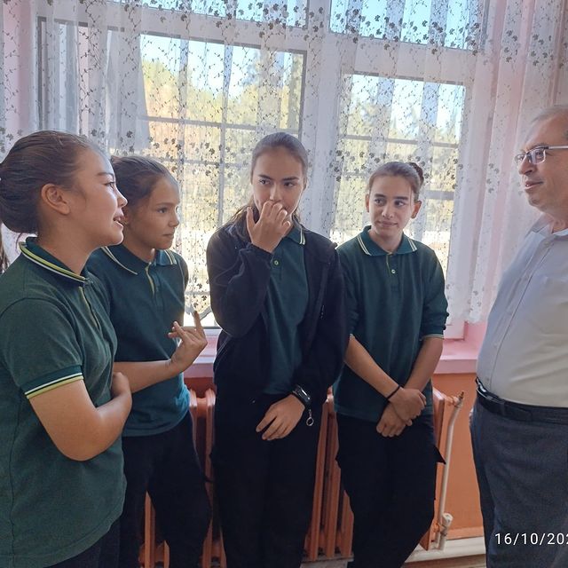 İlçe Milli Eğitim Müdürü ve Şube Müdürü Okulları Ziyaret Etti