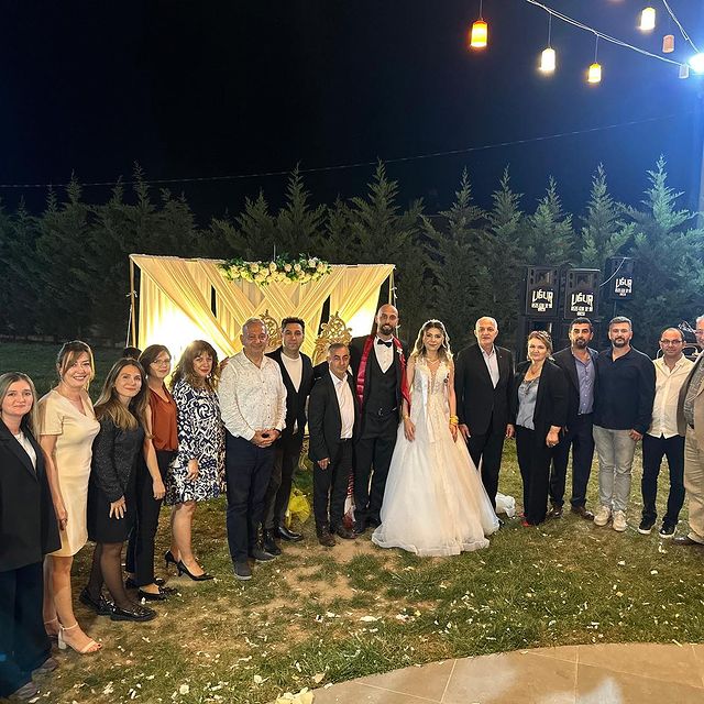 Bandırma Belediyesi, Hakan ve Buse Barı’nın Düğününü Kutladı