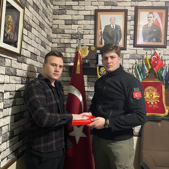 Üniversitede Yeni Atama