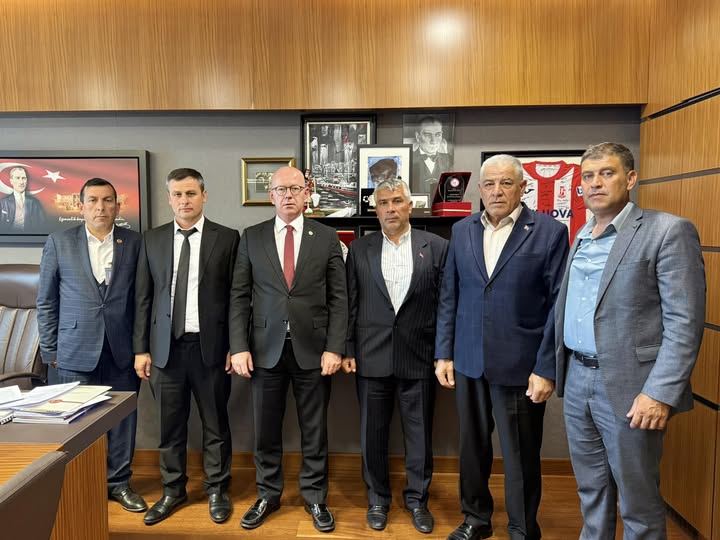 TBMM’de Balıkesir Muhtarları Ziyareti: Yerel Yönetim İş Birliği Güçleniyor
