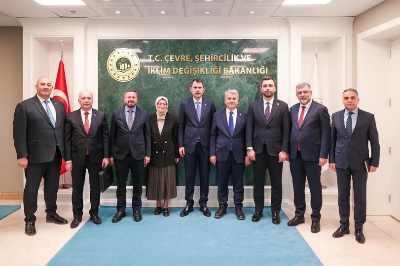 Balıkesir Delegasyonu, Çevre ve Şehircilik Bakanı Kurum ile İstişare Toplantısı Yaptı