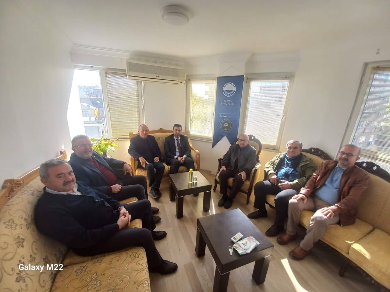Bandırma İlçe Müftüsü, Yeni Dünya Vakfı’nı Ziyaret Etti
