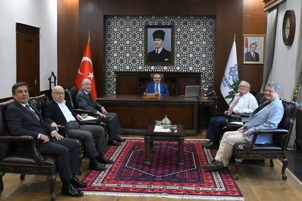 Balıkesir Valisi Ustaoğlu, Sivil Toplum Kuruluşu Temsilcilerini Ağırladı