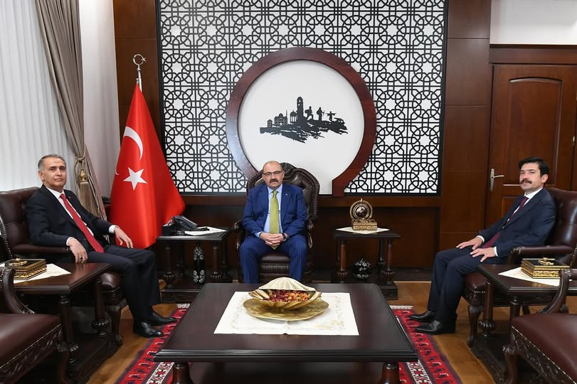 Balıkesir Valiliğine Ziyaret