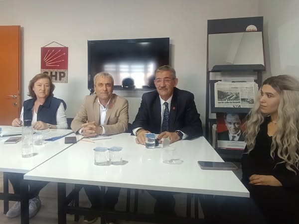 CHP Balıkesir, Karesi İlçe Başkanlığı Toplantısında Gelecek Stratejilerini Belirledi