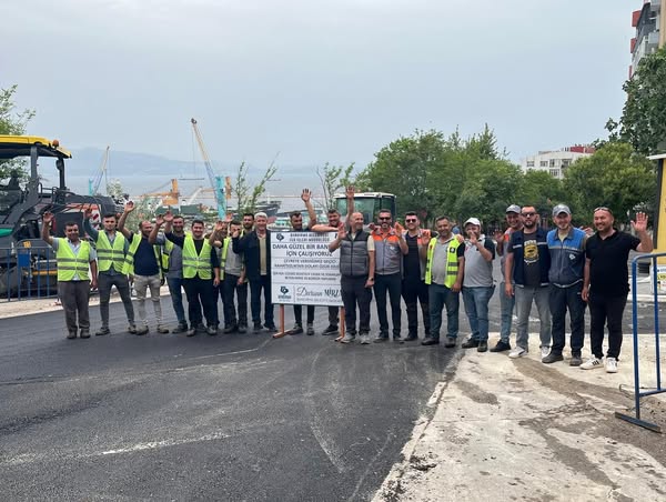 Bandırma Belediyesi Çalışanlarına Teşekkür ve Motivasyon Ziyareti