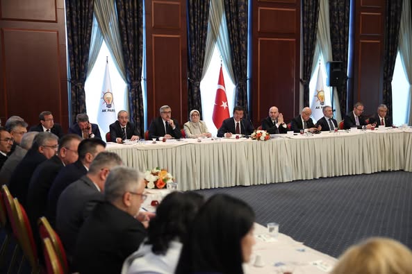 AK Parti’de Türkiye Yüzyılı Ekonomisi Değerlendirildi