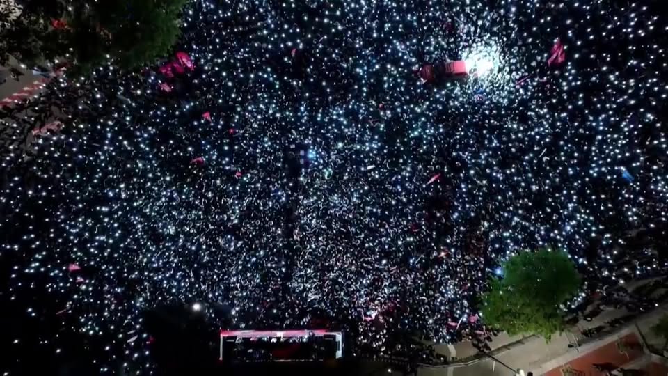 İstanbul Beyazıt’ta “Millet İradesine Sahip Çıkıyor” Mitingi Düzenlendi