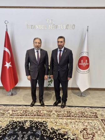 Bandırma Müftüsü, İstanbul Müftüsü ile Görüşme Gerçekleştirdi