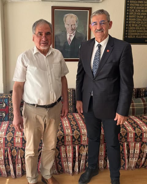 CHP Balıkesir İl Başkanlığı, Hacı Bektaş Veli Kültür Derneği’ni Ziyaret Etti