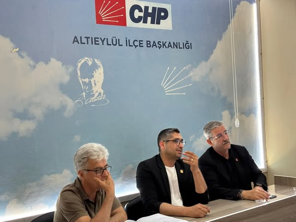 CHP Balıkesir Altıeylül İlçe Başkanlığı Yönetim Kurulu Toplantısı Yapıldı