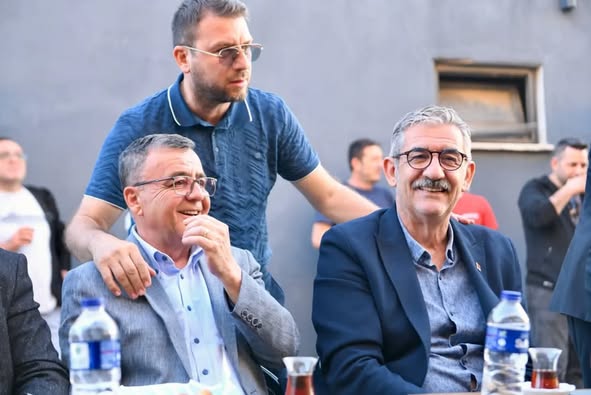 CHP Balıkesir İl Başkanı Köybaşı, Geleneksel Kuvayımilliye Halı Saha Turnuvası Finaline Katıldı