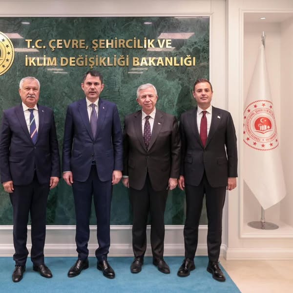 Balıkesir Büyükşehir Belediye Başkanı Akın, Ankara’da Yoğun Temaslar Gerçekleştirdi