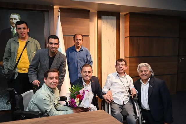 Balıkesir Büyükşehir Belediyesi, Dünya Engelliler Haftası’nda Sakatlar Derneği’ni Ağırladı