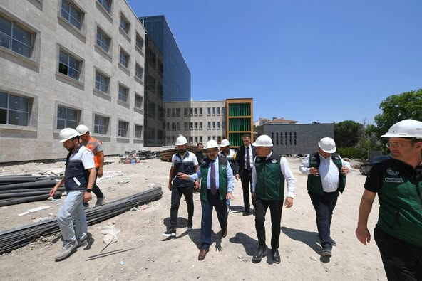 Balıkesir Valisi Ustaoğlu, DSİ’nin Yeni Hizmet Binasında İncelemede Bulundu