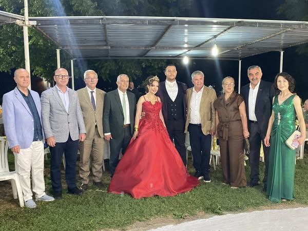 Manyas Belediye Eski Başkanı’nın Oğlunun Düğününe Katılım