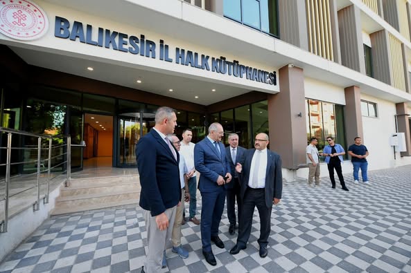 Balıkesir İl Halk Kütüphanesi Yakında Hizmete Açılıyor