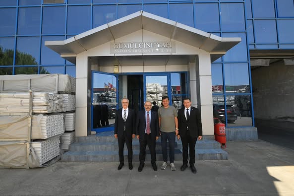 Balıkesir Valisi Ustaoğlu, Gümülcine Yapı İnşaat’ı Ziyaret Etti