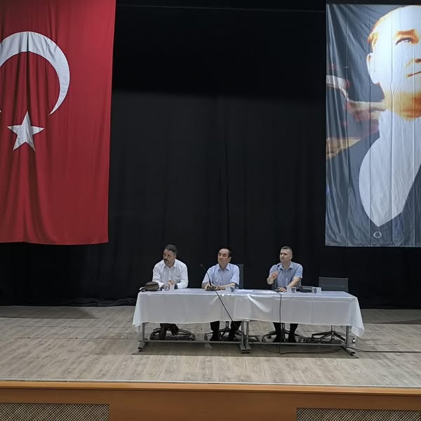 Gönen’de Muhtarlar Toplantısı Yapıldı: Tarım Sayımı ve Kuraklık Önlemleri Görüşüldü