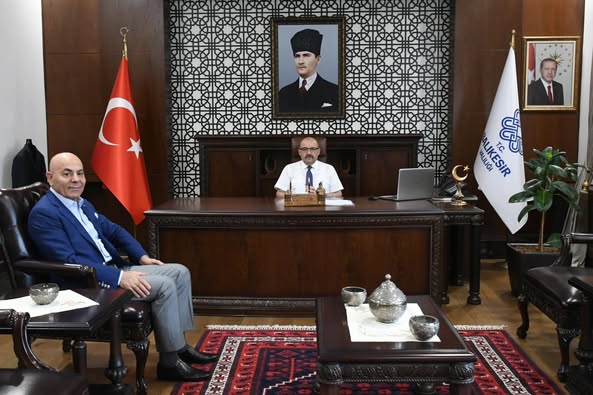 Balıkesir Valisi Ustaoğlu, Hattuşa Termal ve Anadolu Doğal Afet Derneği Temsilcilerini Ağırladı