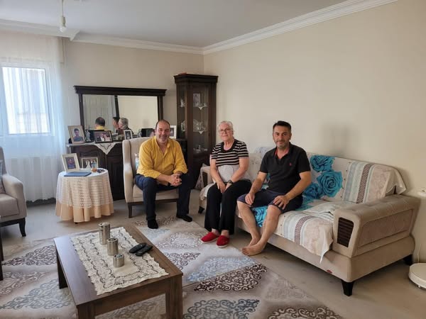Marmara Adalar Belediyesi Başkan Vekili Alagaş ve Meclis Üyesi Yarar, Yeni Doğan ve Geçmiş Olsun Ziyaretleri Gerçekleştirdi