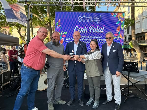 Bandırma Belediyesi’nde Kuş Gözlemciliği ve Yaban Hayatı Fotoğrafçılığı Söyleşisi Gerçekleştirildi
